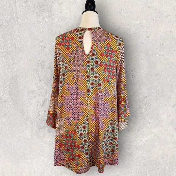 Annabelle Multicolor Blouse Keyhole Neck Bell Sleeve, Size L - Picture 7 of 10